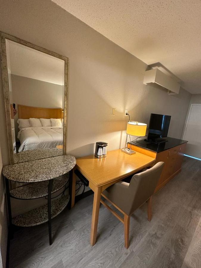 Lanett Inn Extérieur photo