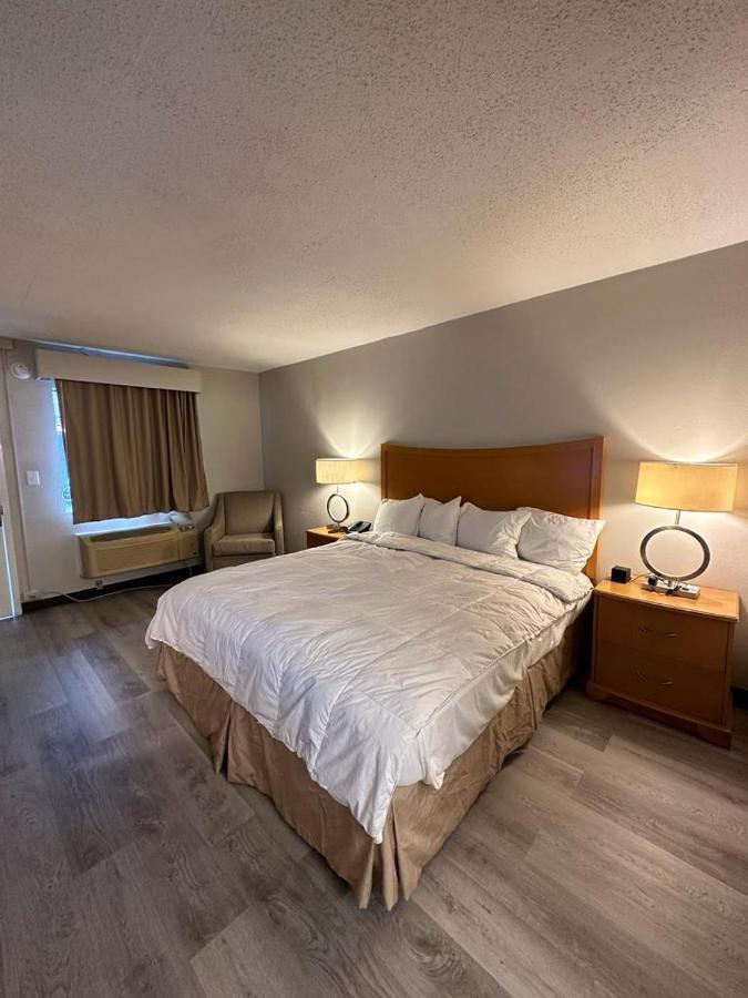 Lanett Inn Extérieur photo